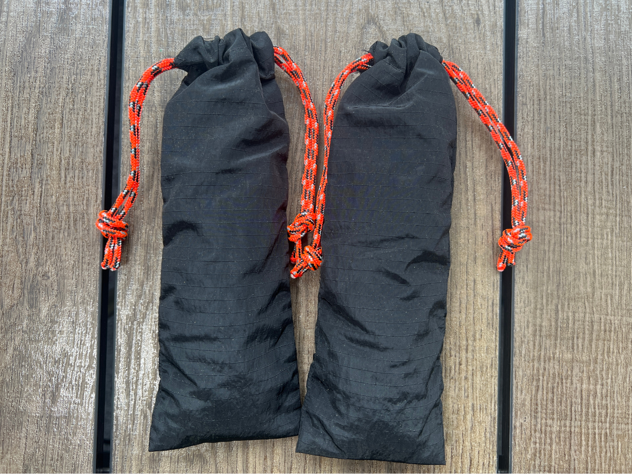 ウィスキー樽で作った登山靴の消臭&除湿剤